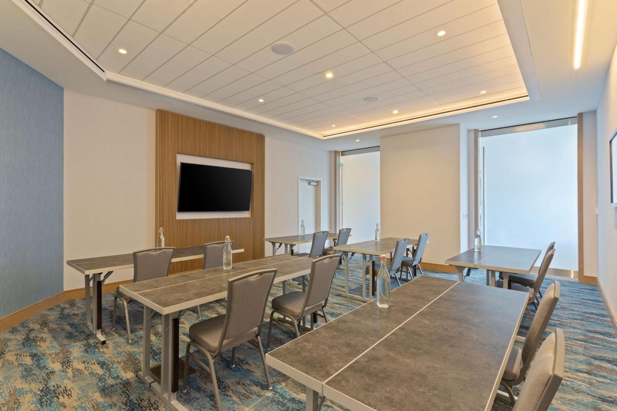 Hilton Garden Inn Boston Brookline, Ma Exterior foto