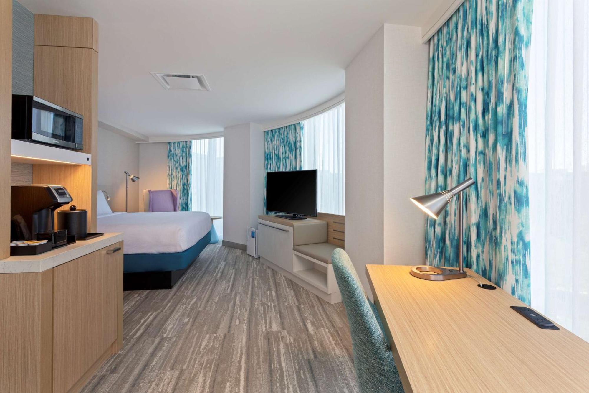 Hilton Garden Inn Boston Brookline, Ma Exterior foto