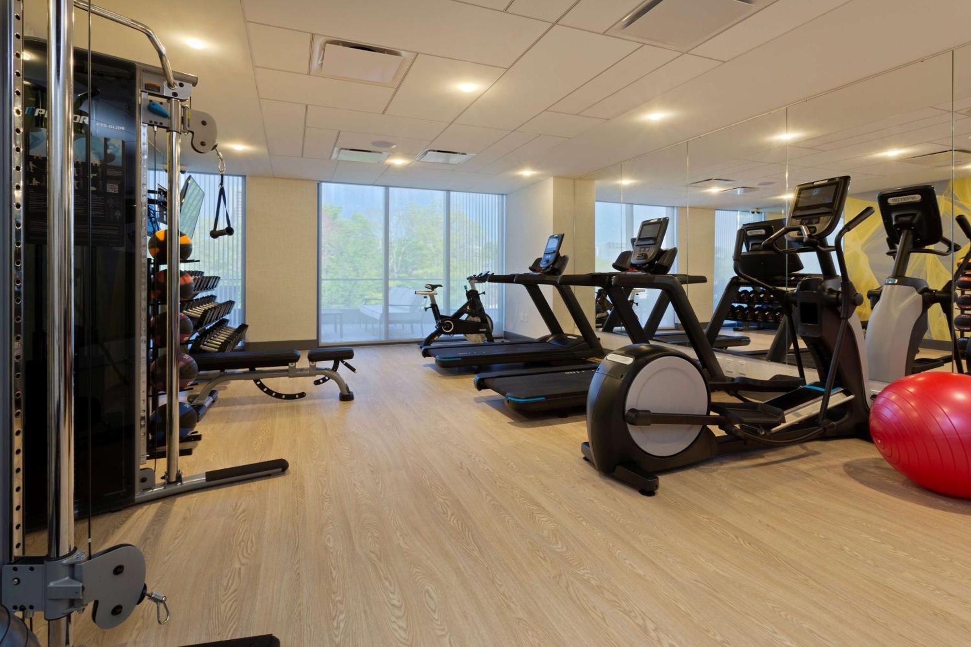 Hilton Garden Inn Boston Brookline, Ma Exterior foto